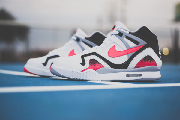 נעל הטניס הגדולה בכל הזמנים: Air Tech Challenge 2 Hot Lava