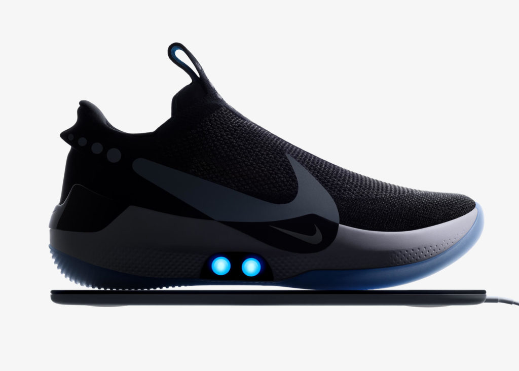 העיתיד כבר כאן: Nike Adapt BB Black Pure Platinum