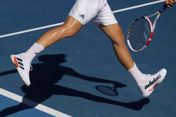 אדידס בריקייד (Barricade): נעל הטניס הטובה ביותר בעולם לגברים ונשים