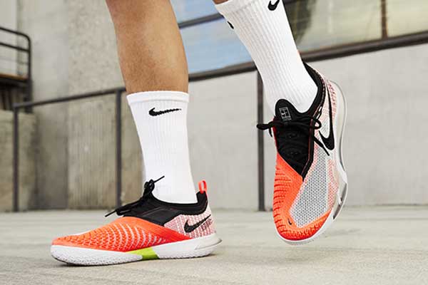 נעלי טניס נייק מומלצות לגברים, נשים וילדים | Nike המדריך המלא